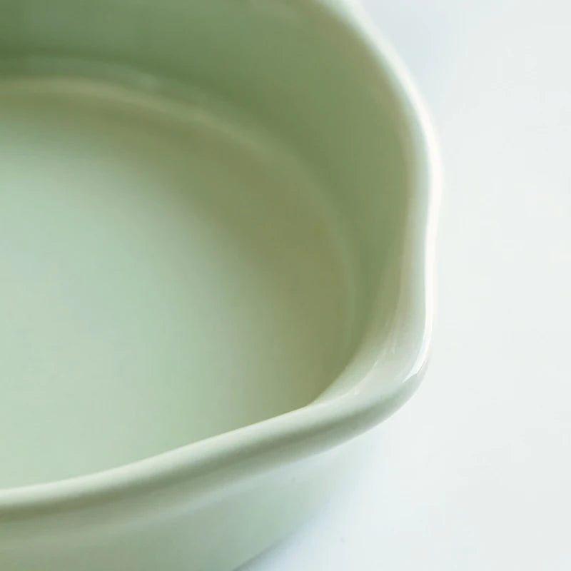 Ceramic Pan-Shaped Shallow Food/Water Dish