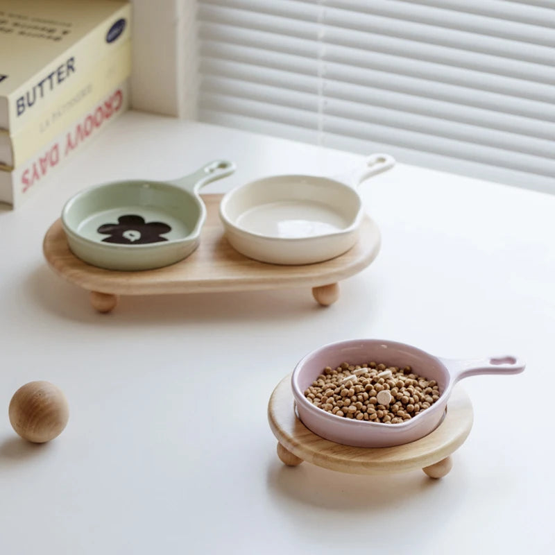 Ceramic Pan-Shaped Shallow Food/Water Dish