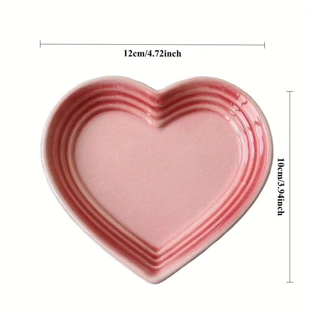 Ceramic Heart-Shaped Food Dish - 1ct