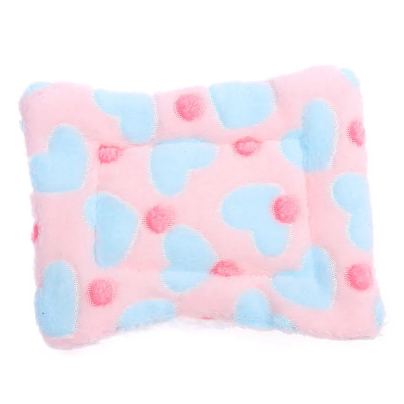 Cozy Fleece Heart Bed Mat - 1ct